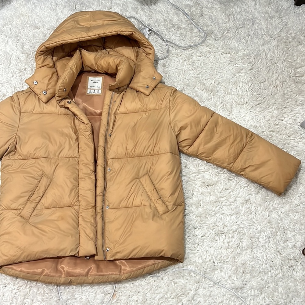Abercrombie Mid Length Puffer - Picture 2 of 7